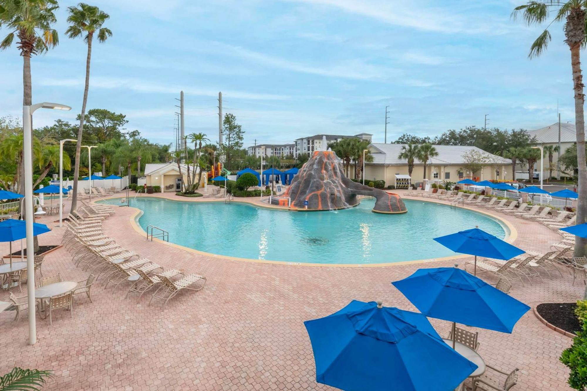 Hilton Vacation Club Cypress Pointe Orlando Hotel Lake Buena Vista Exterior photo