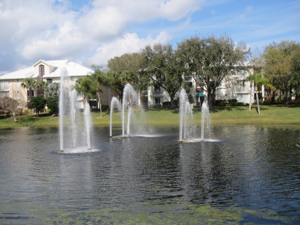 Hilton Vacation Club Cypress Pointe Orlando Hotel Lake Buena Vista Exterior photo