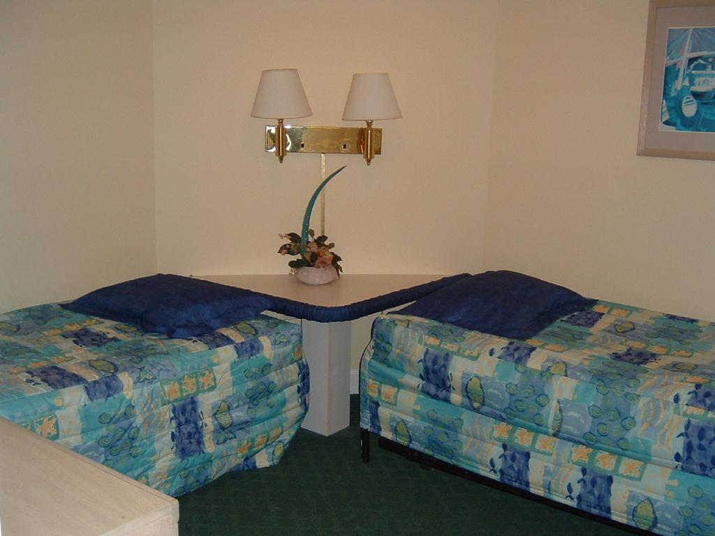Cypress Pointe Resort Orlando Room photo